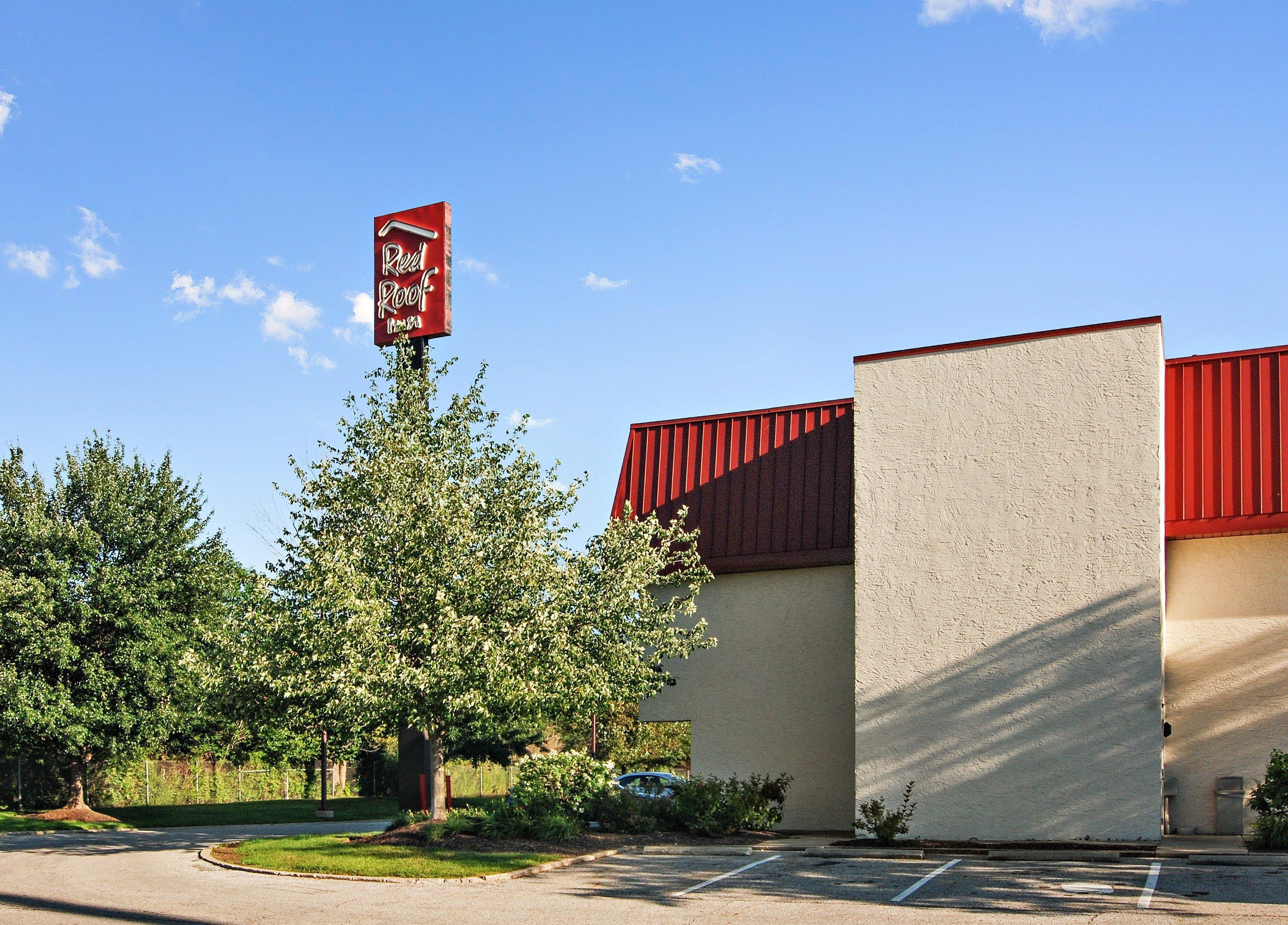 Red Roof Inn Cleveland Airport - Мидлберг-Хайтс Экстерьер фото